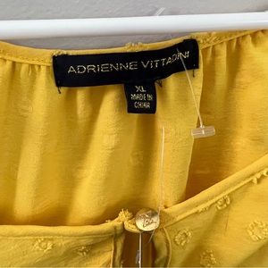 Adrienne Vittadini yellow blouse size XL